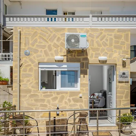 Petra's Charming Home, 500m To * Chania (Crete)