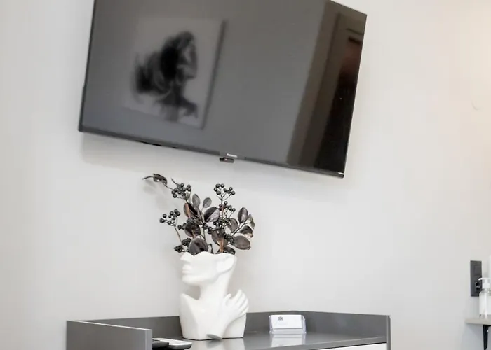 Petra's Charming Home, 500m To Chania (Crete)