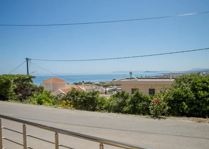 Petra's Charming Home, 500m To Appartamento